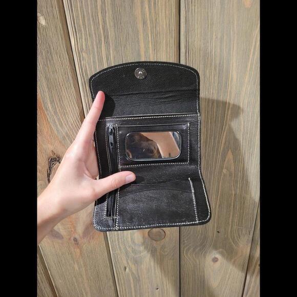 New handtooled leather wallet - Picture 2 of 3